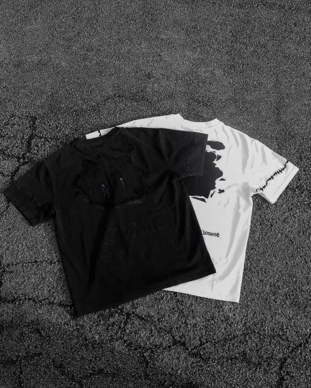 Tshirts Nuage Pleureur